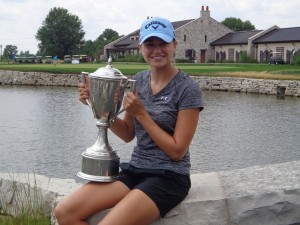 DSC02910 Emily Collins on bridge with Kosin Cup DS