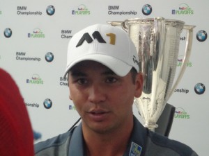 DSC05331 Jason Day trophy 2 DS